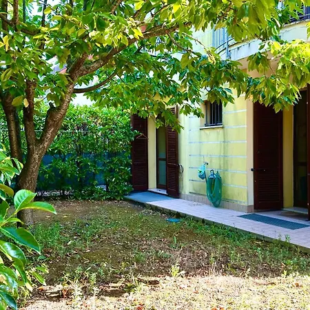 Appartement N293 - Numana, Comodo Trilocale In Zona Tranquilla