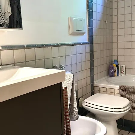 N293 - Numana, Comodo Trilocale In Zona Tranquilla *